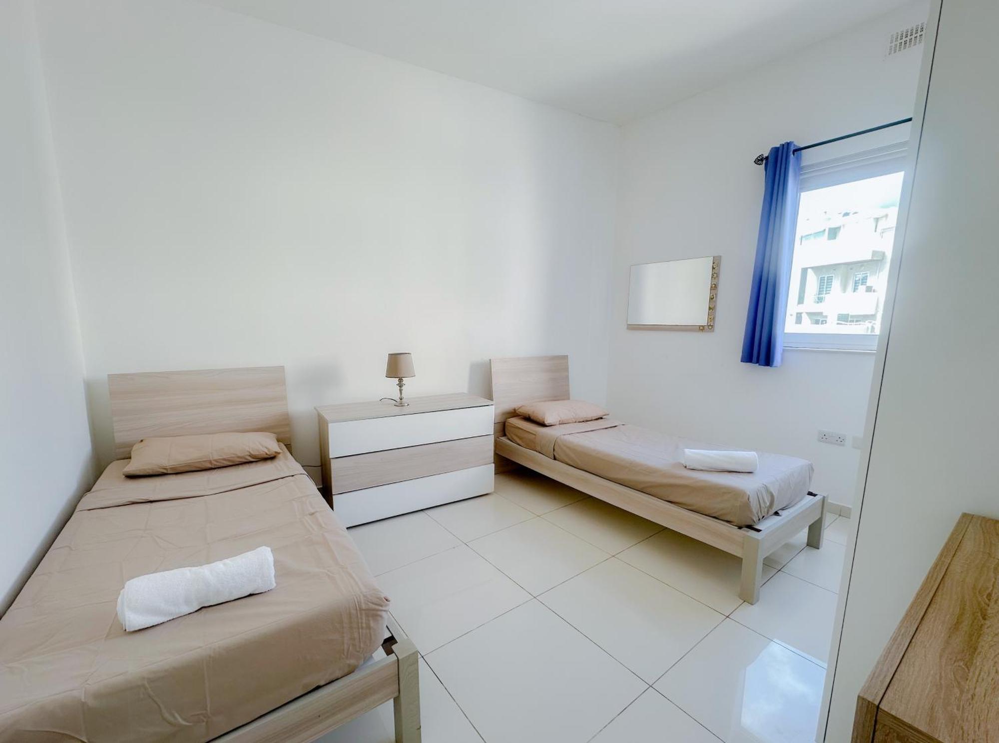 Lovely Room Next To St Julians Is-Swieqi Экстерьер фото