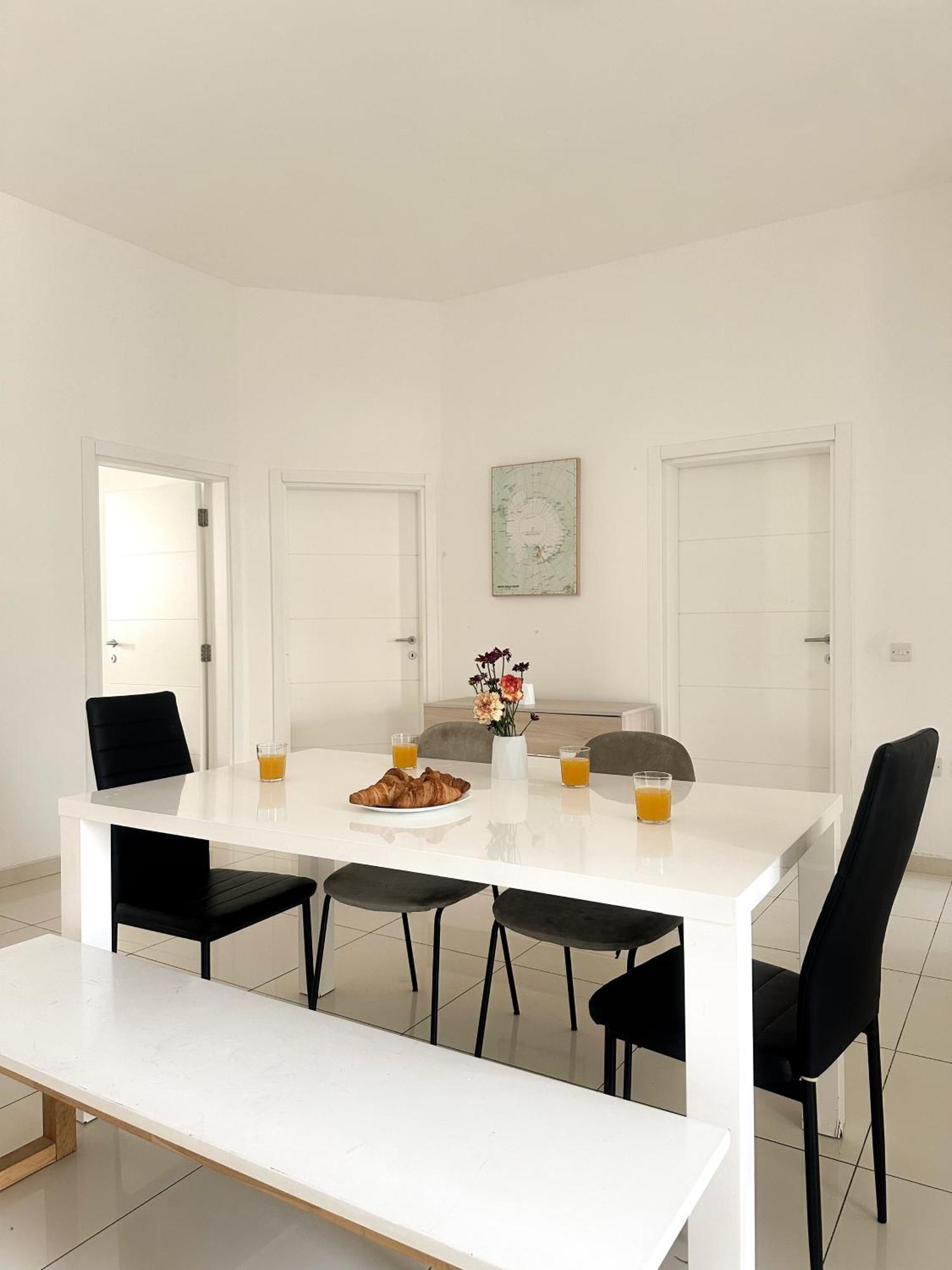 Lovely Room Next To St Julians Is-Swieqi Экстерьер фото